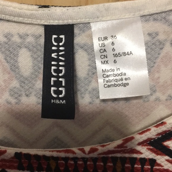 Cute Aztec dress - Picture 2 of 2